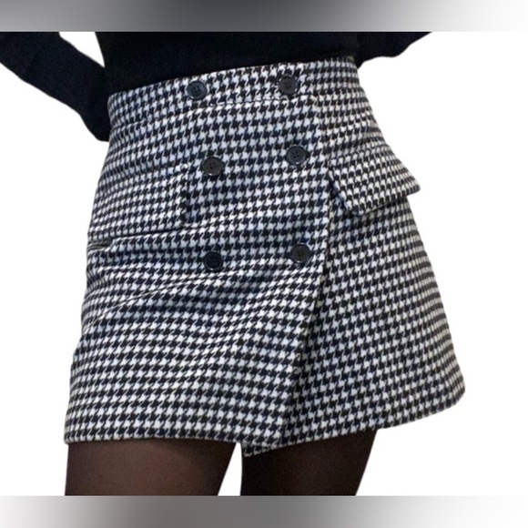 Forever 21 black and white checkered button up skirt women in a size small. - Picture 1 of 14